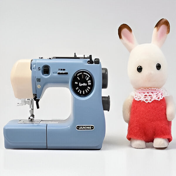 SewMagic™ - Miniature Sewing Machine Décor
