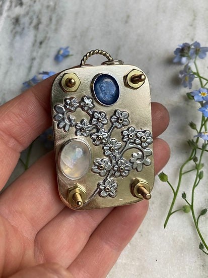 BloomPocket™ - Portable Flower Press