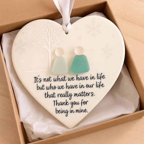 1+1 FREE | Mareya™ – Handcrafted Sea Glass Hearts That Capture Connection