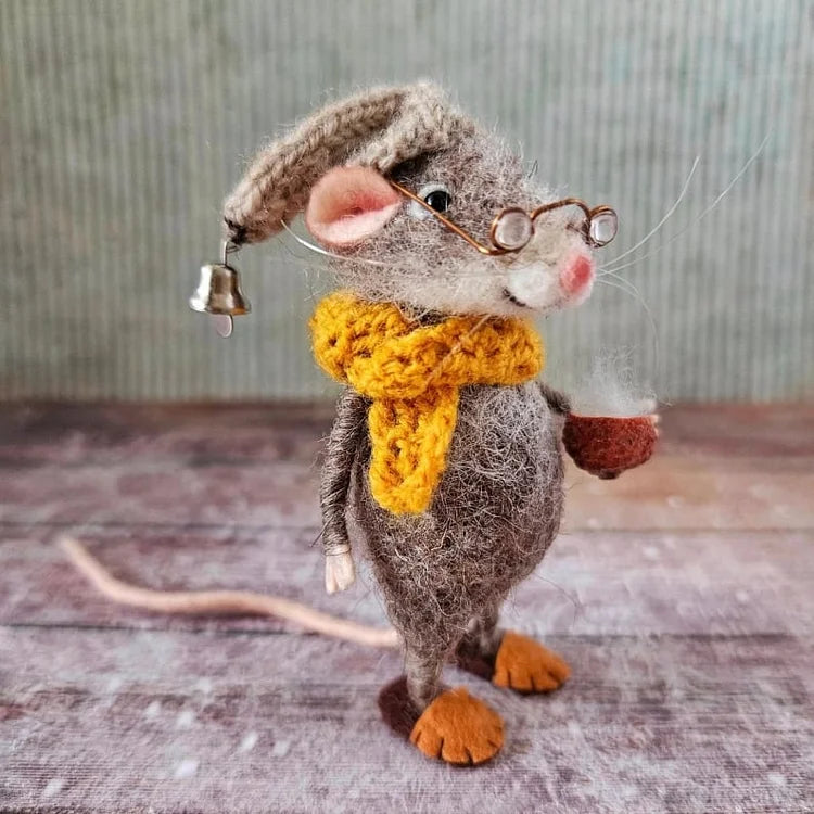 WhiskerWool™ - Handmade needle-felted mouse
