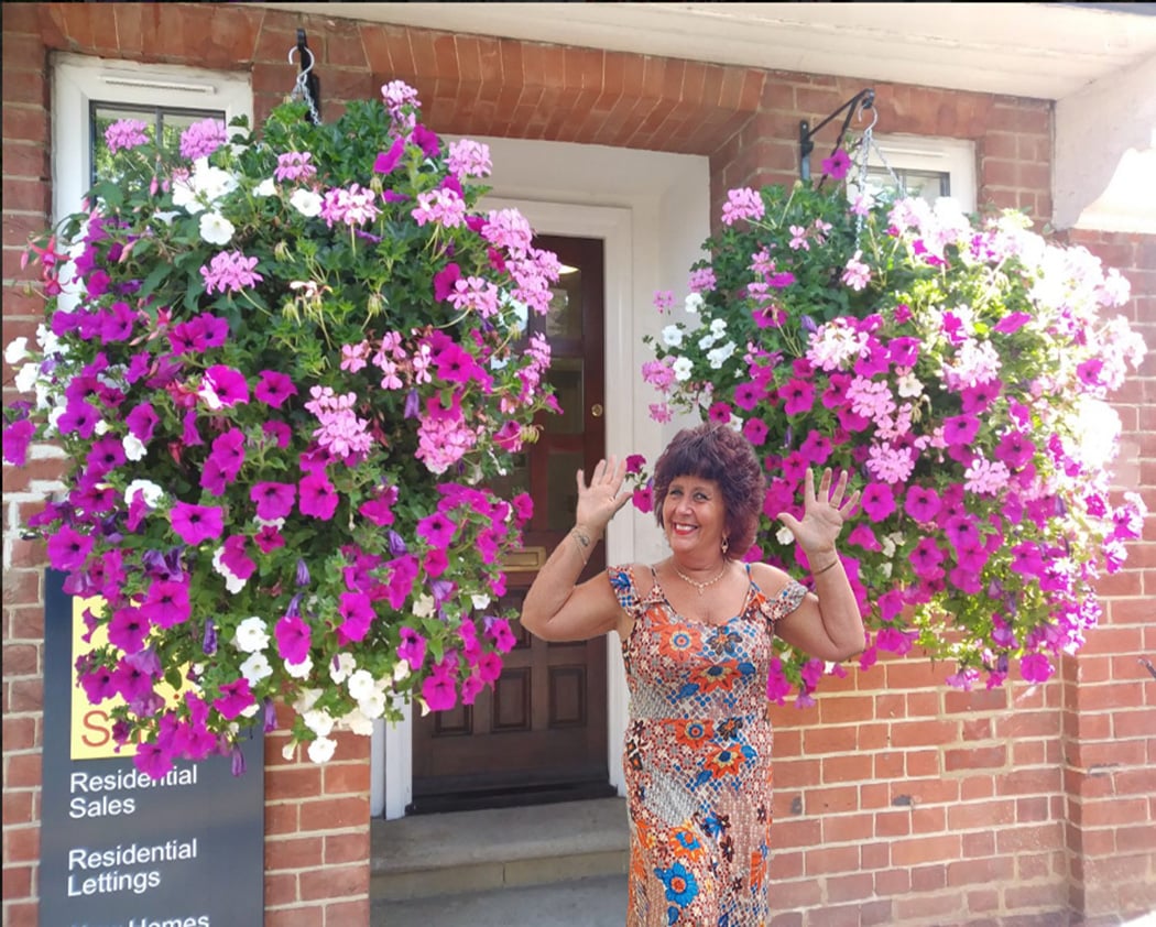 BloomLuxe™ – Artificial bindweed