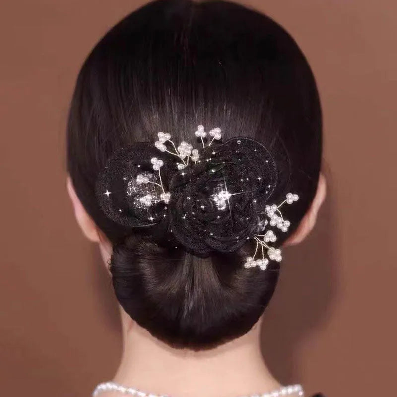 FloraTwist™ - Floral bun maker