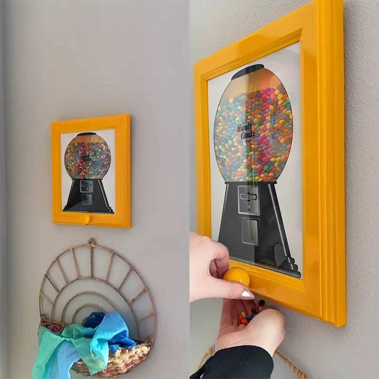 SweetFrame™ - Candy Storage Photo Frame for Fresh Treats